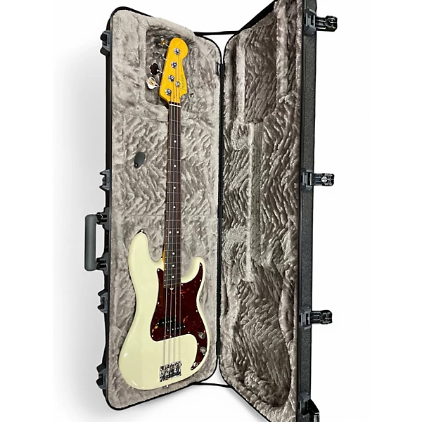 Fender Used 2024 Fender American Professional II Precision Bass Olympic White Electric Bass Guitar.gc