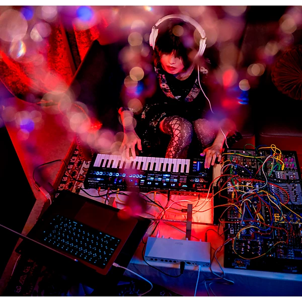 KeyStep Pro Chroma 37 Key Controller Sequencer