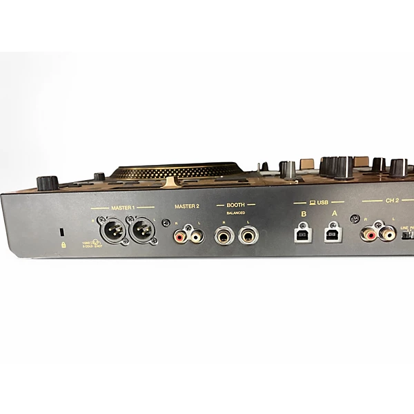 Pioneer DJ Used Pioneer DJ DDJ REV7 DJ Mixer