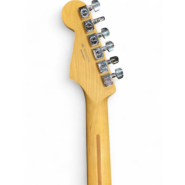 Used Fender Special Edition Player Stratocaster Red Solid Body Electric Guitar