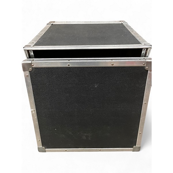 HYBRID Used HYBRID 10 SPACE W WHEELS Rackmount Case.gc