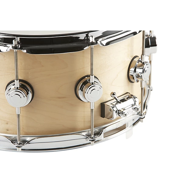 DW Collectors Series Satin Oil Snare Drum Level 1 Natural with Chrome Hardware 7x14 H89936004001001.gc
