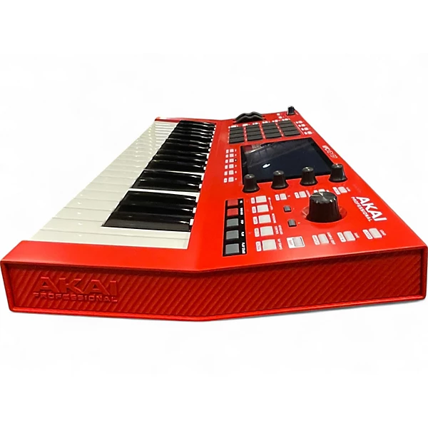 Akai Professional Used Akai Professional MPC KEY 37 Keyboard Workstation