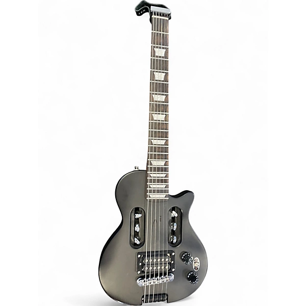 Traveler Guitar Used Traveler Guitar EG1 Custom Black Electric Guitar