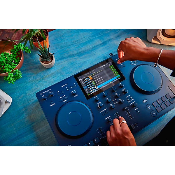 OMNIS DUO Wireless Portable all in one DJ system Blue