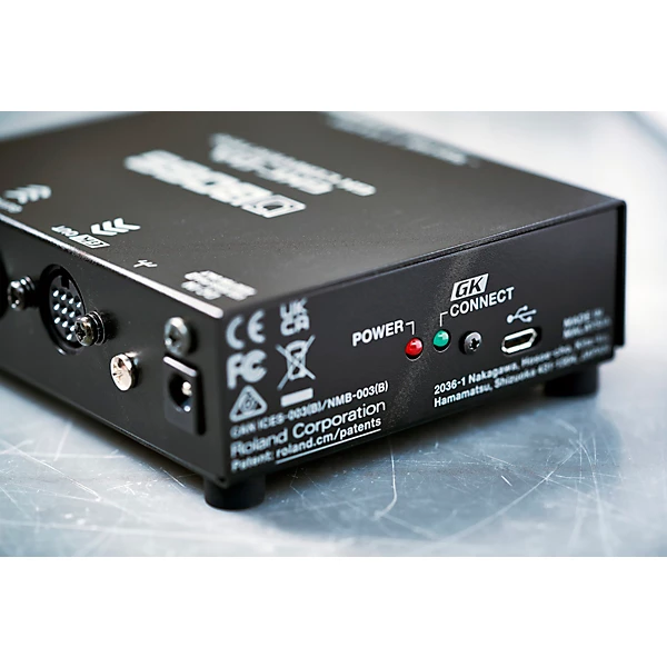 BOSS GK Digital to Analog Converter Black