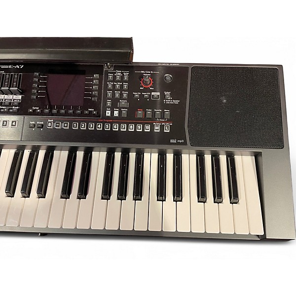 Roland Used Roland E A7 Arranger Keyboard