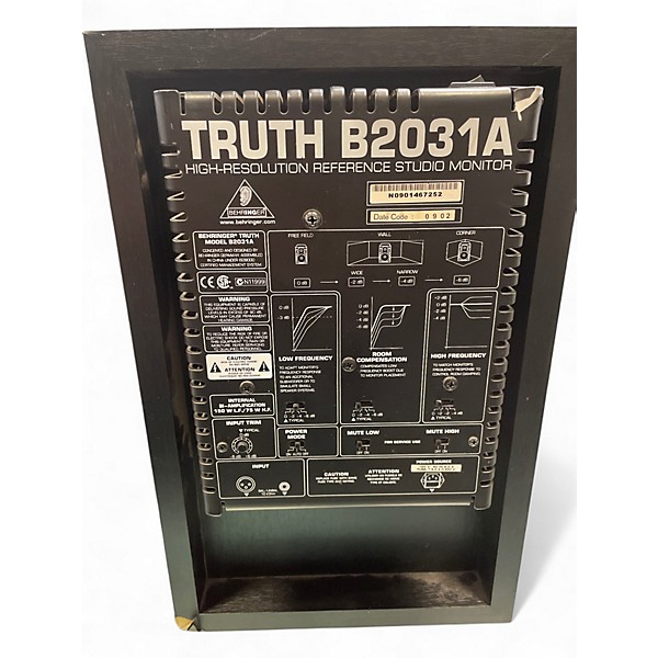 Behringer Used Behringer Truth B2031A Powered Monitor