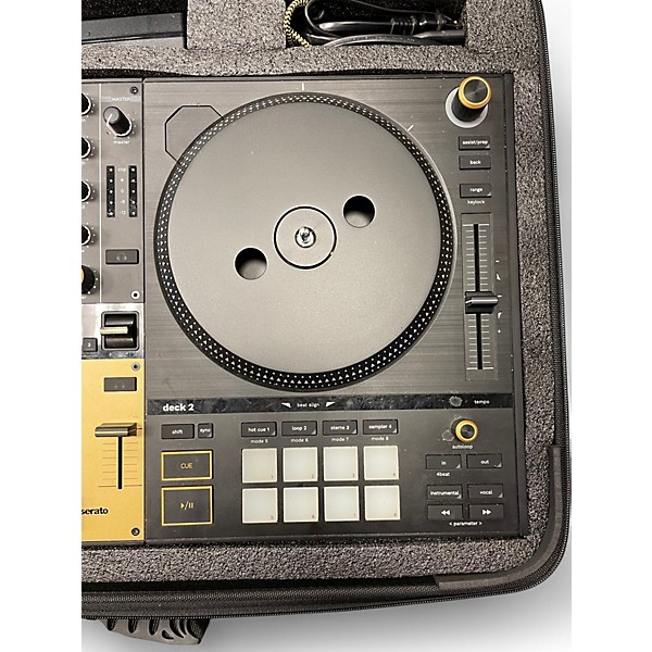 Hercules DJ Used Hercules DJ Inpulse T7 premium edition DJ Controller.gc