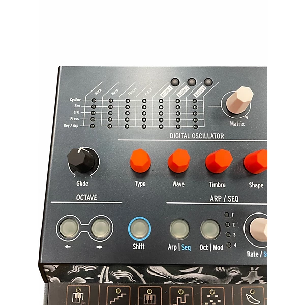 Arturia Used Arturia MicroFreak Synthesizer