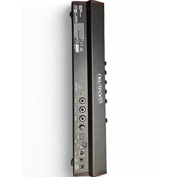 Behringer Used Behringer NEUTRON Production Controller.gc