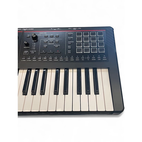 Roland Used Roland Fantom 06 Keyboard Workstation