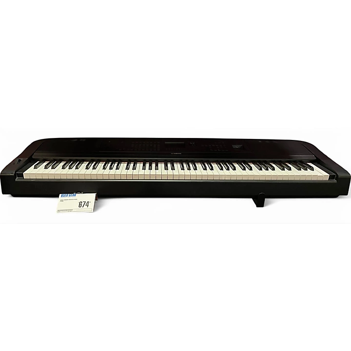 Yamaha Used Yamaha DGX670 Stage Piano