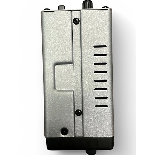 Behringer Used Behringer Shark FBQ100 Audio Converter.gc