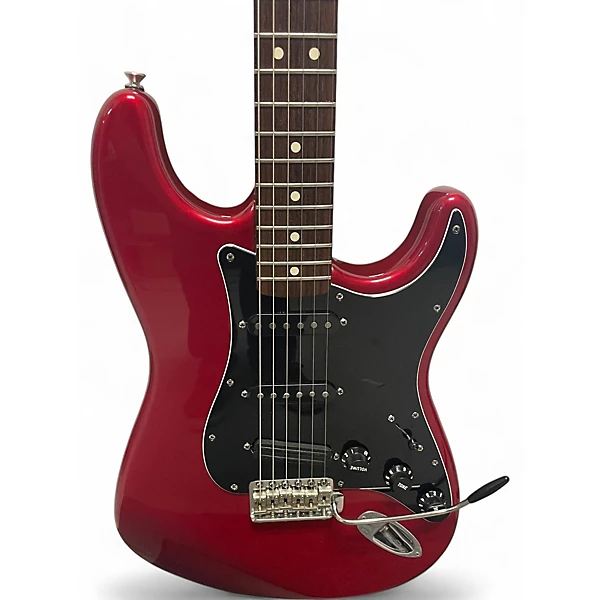 Used 1997 Fender California Series Stratocaster Candy Apple Red Solid Body Electric Guitar