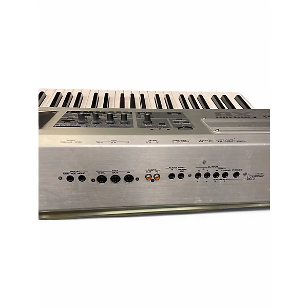 Roland Used Roland FANTOM X8 Keyboard Workstation