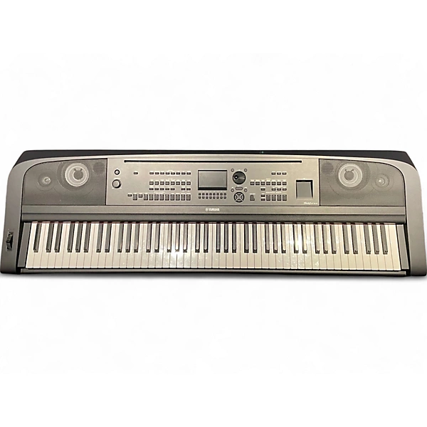 Yamaha Used Yamaha DGX670 Arranger Keyboard.gc