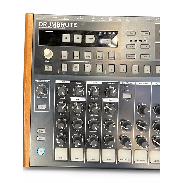 Arturia Used Arturia Drumbrute Drum Machine