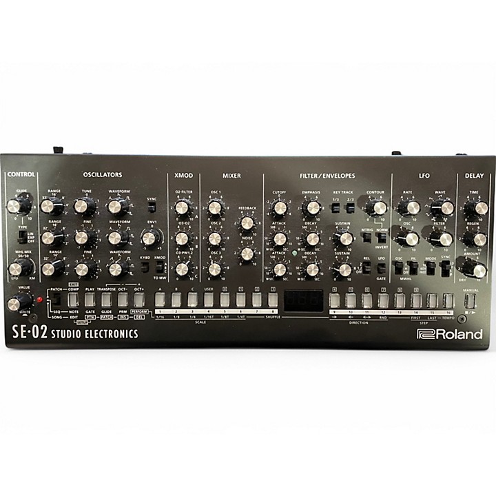 Roland Used Roland Se 02 Synthesizer