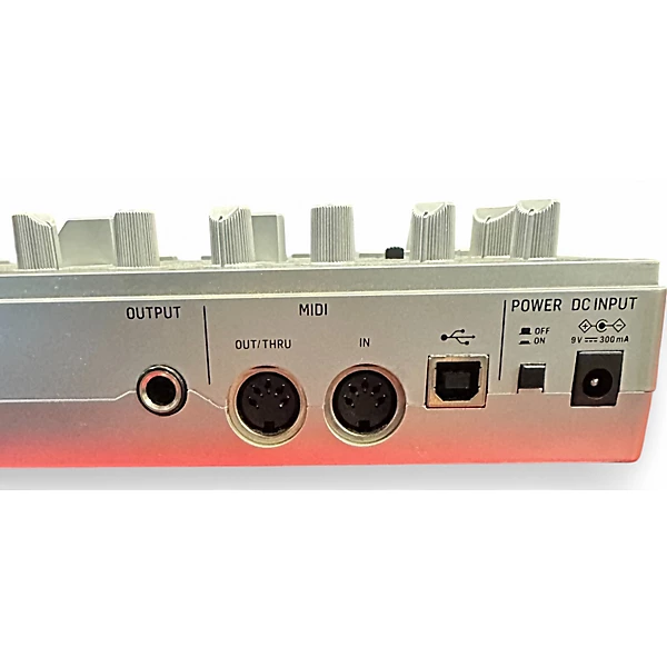 Behringer Used Behringer td3 Production Controller