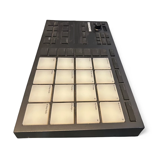 Native Instruments Used Native Instruments Maschine MKIII MIDI Controller