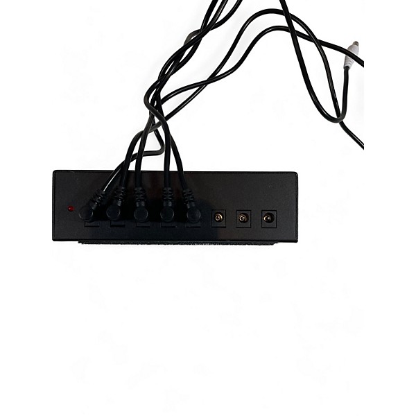 Donner Used Donner iso 8 Power Supply.gc