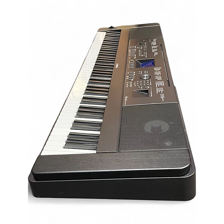 Yamaha Used Yamaha DGX660 Portable Keyboard