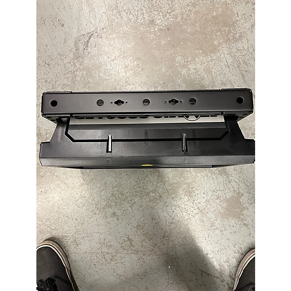 Martin Used Martin 90425000HU LED STROBE Lighting Effect Lighting Effect.gc