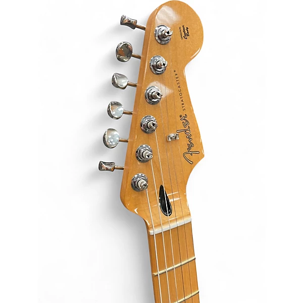 Fender Used Fender Player Stratocaster Black Solid Body Electric Guitar