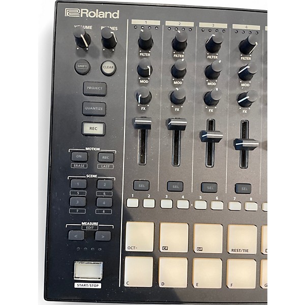 Roland Used Roland MC 707 Groovebox Production Controller
