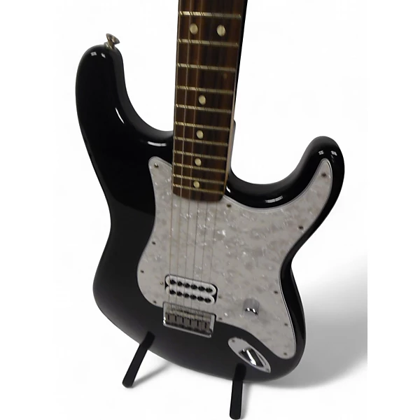 Fender Tom Delonge Signature Stratocaster Solid Body Electric Guitar