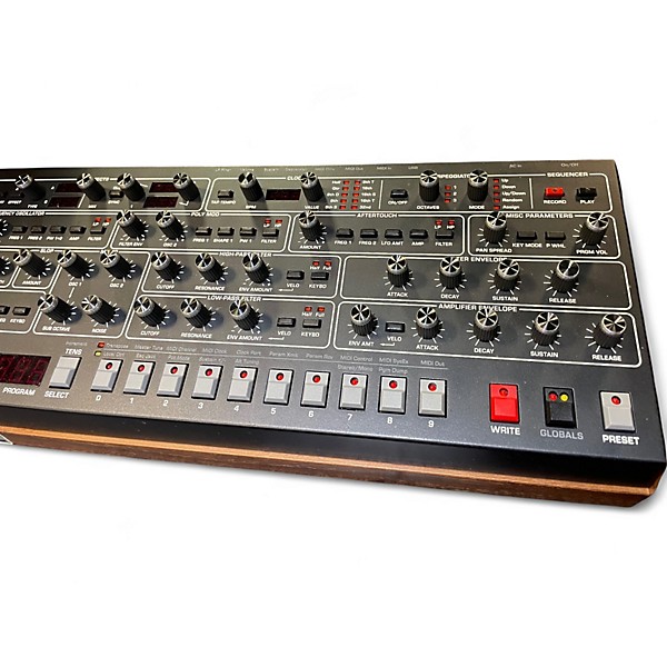 Sequential Used Sequential PROPHET 6 Synthesizer