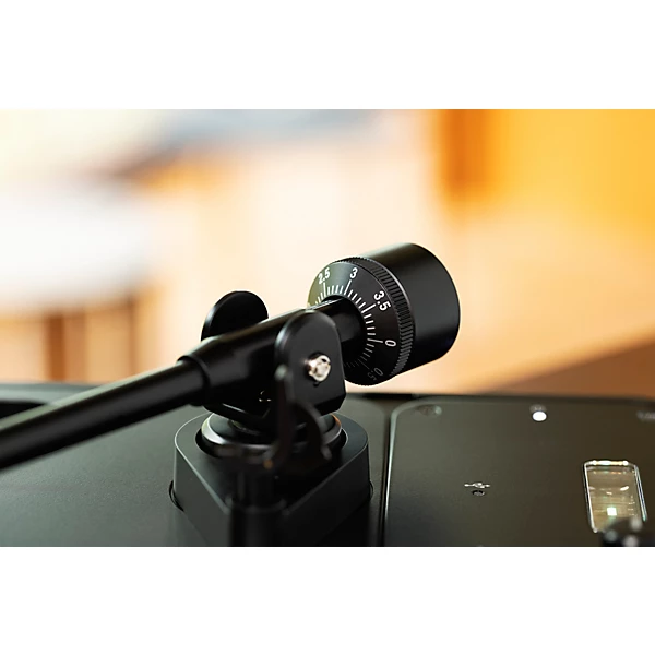 handytraxx tube Portable Record Player with NuTube Black Silver