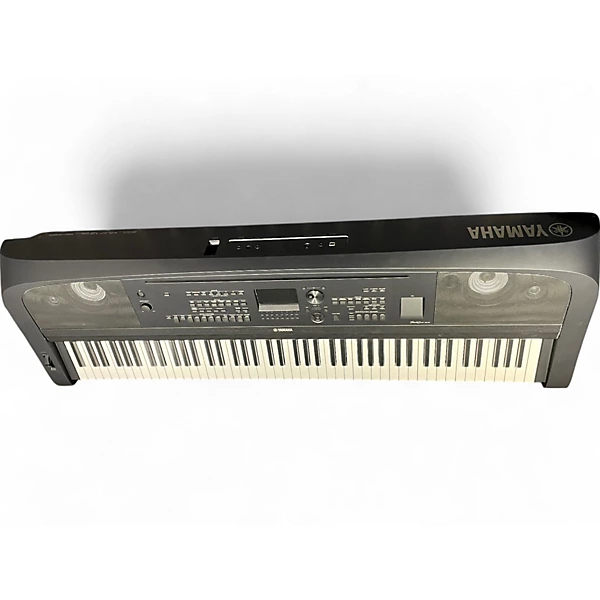 Yamaha Used Yamaha DGX670 Arranger Keyboard.gc