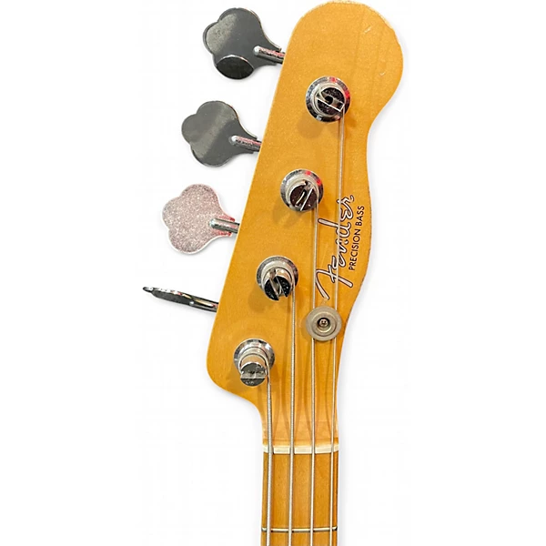 Fender Used Fender Mike Dirnt Road Worn Precision Bass White Electric Bass Guitar