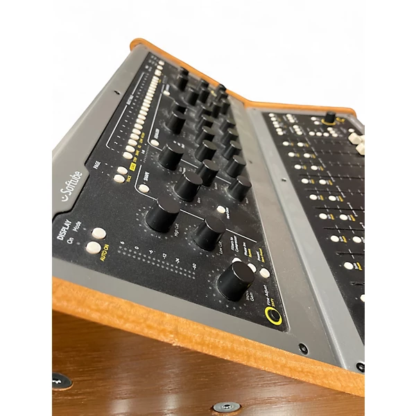 Softube Used Softube Softube Console 1 Fader Control Surface.gc