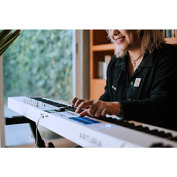 Arturia KeyLab Essential 88 mk3 Controller Level 1 Black M10280004001000.gc