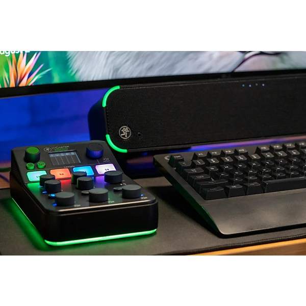 Mackie MCaster Studio Live Streaming Mixer Level 1 Black L97333004001000.gc