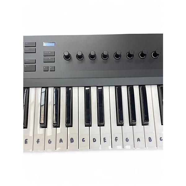 Native Instruments Used Native Instruments Komplete Kontrol A61 MIDI Controller