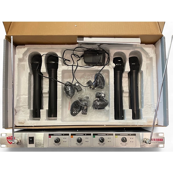 Nady Used Nady 401X QUAD WIRELESS MICROPHONE SYSTEM Handheld Wireless System.gc