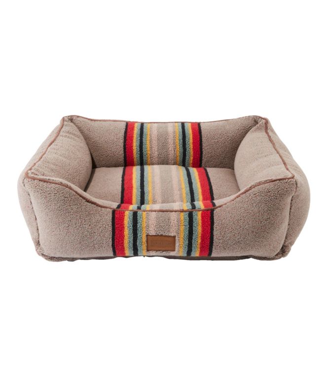 Vintage Camp Dog Bed