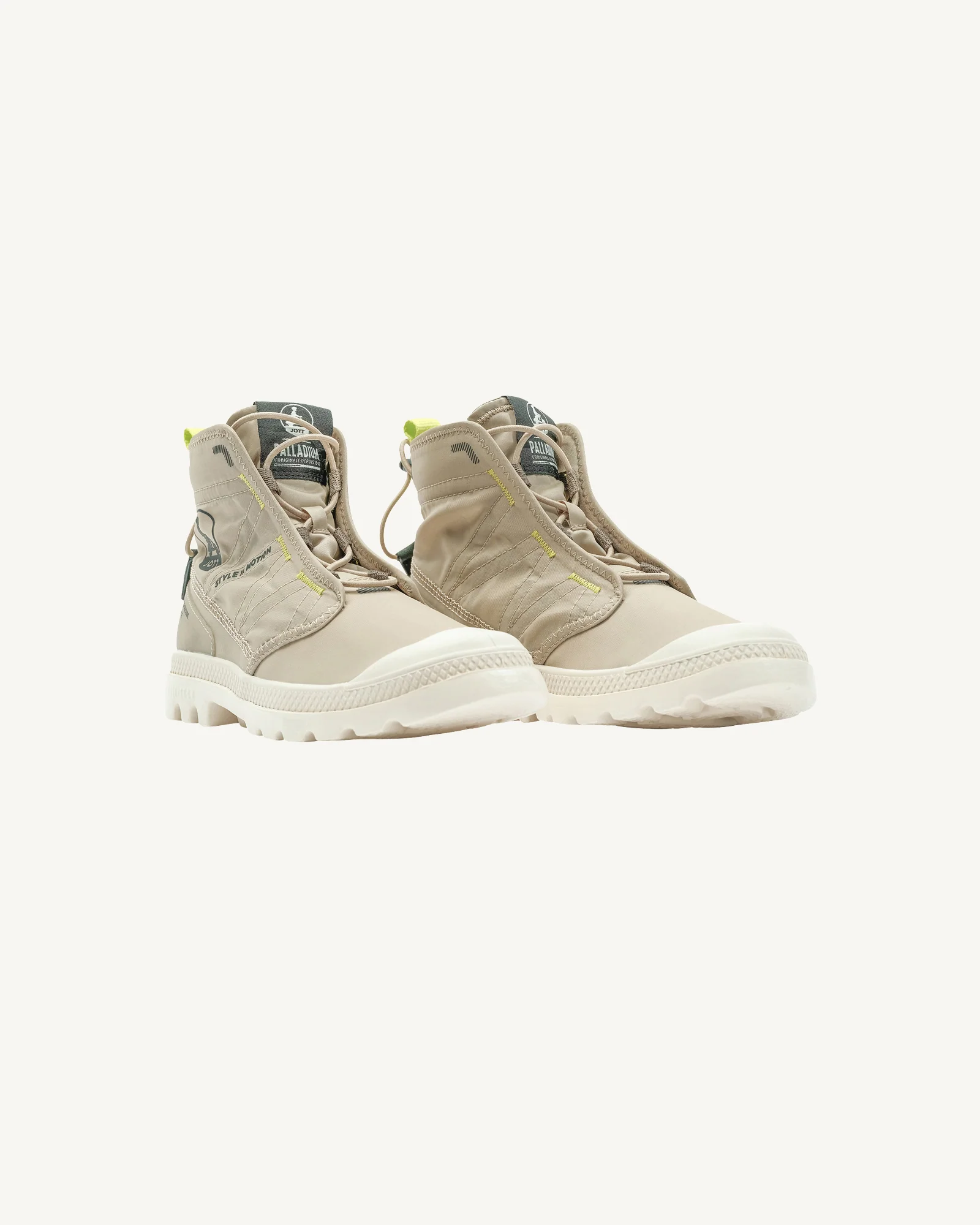 Beige Samena Travel Lite JOTT x high boots PALLADIUM