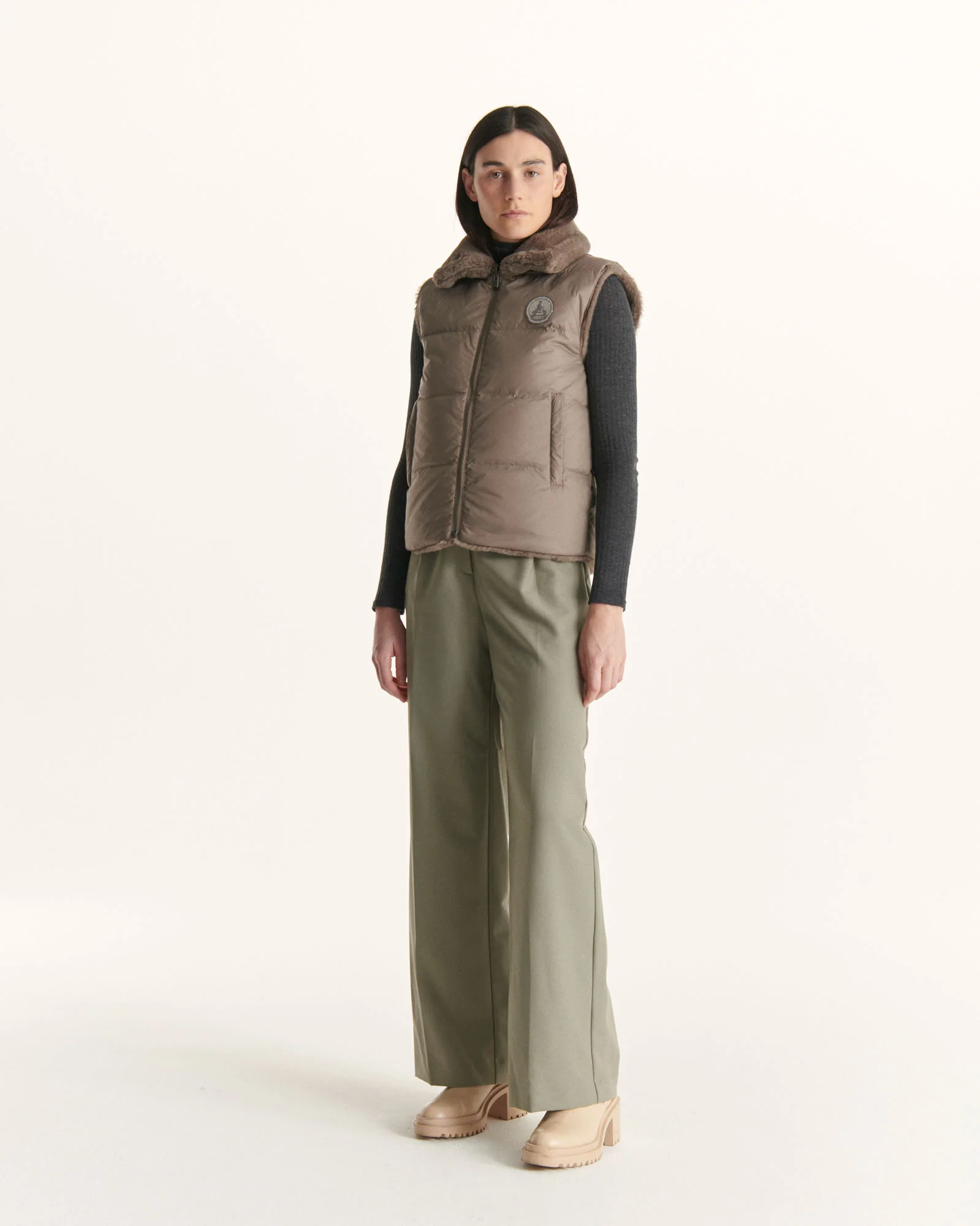 Down jacket with crystals Swarovski®️ sleeveless reversible Grand Froid White Daria