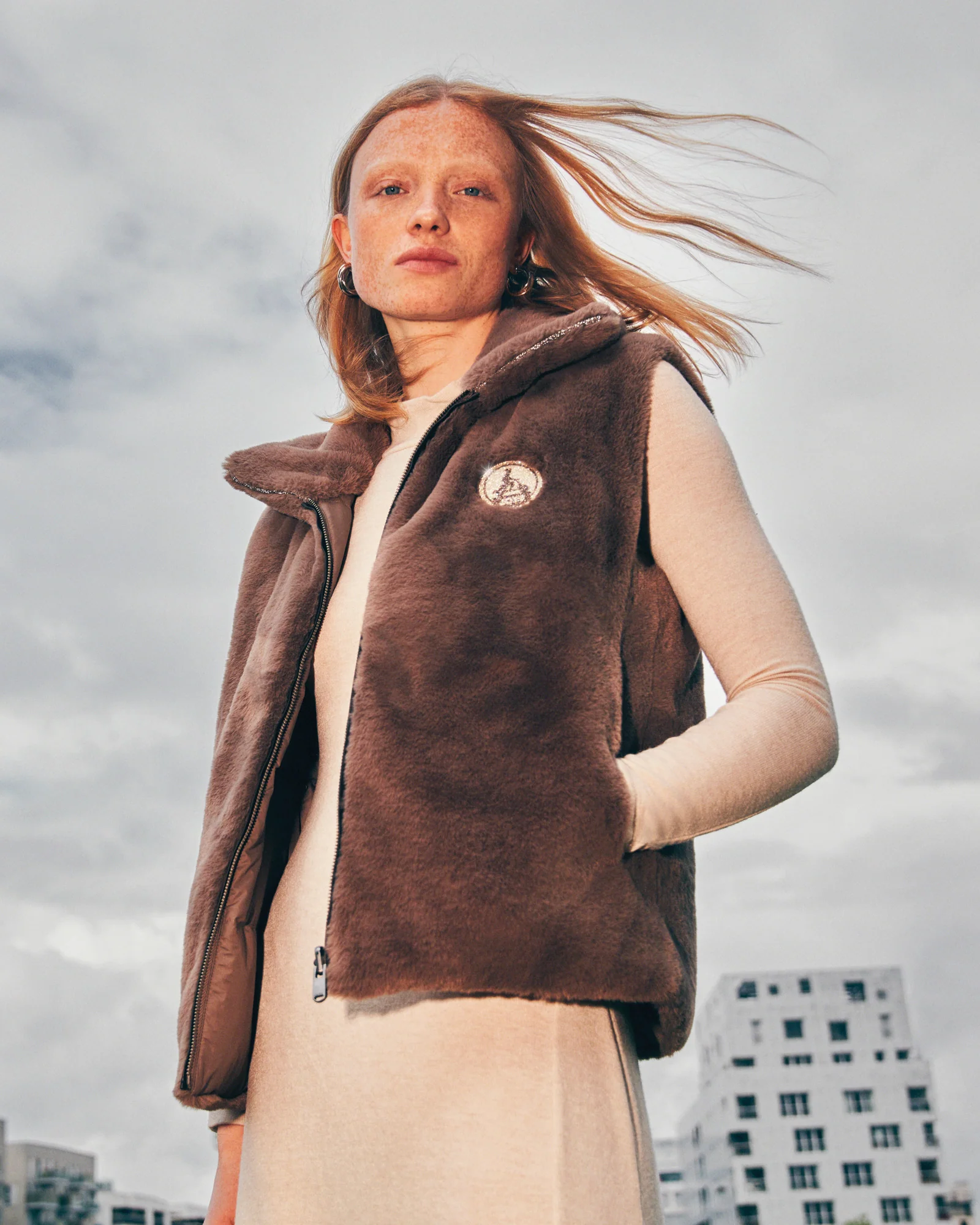 Down jacket with crystals Swarovski®️ sleeveless reversible Grand Froid Taupe Daria