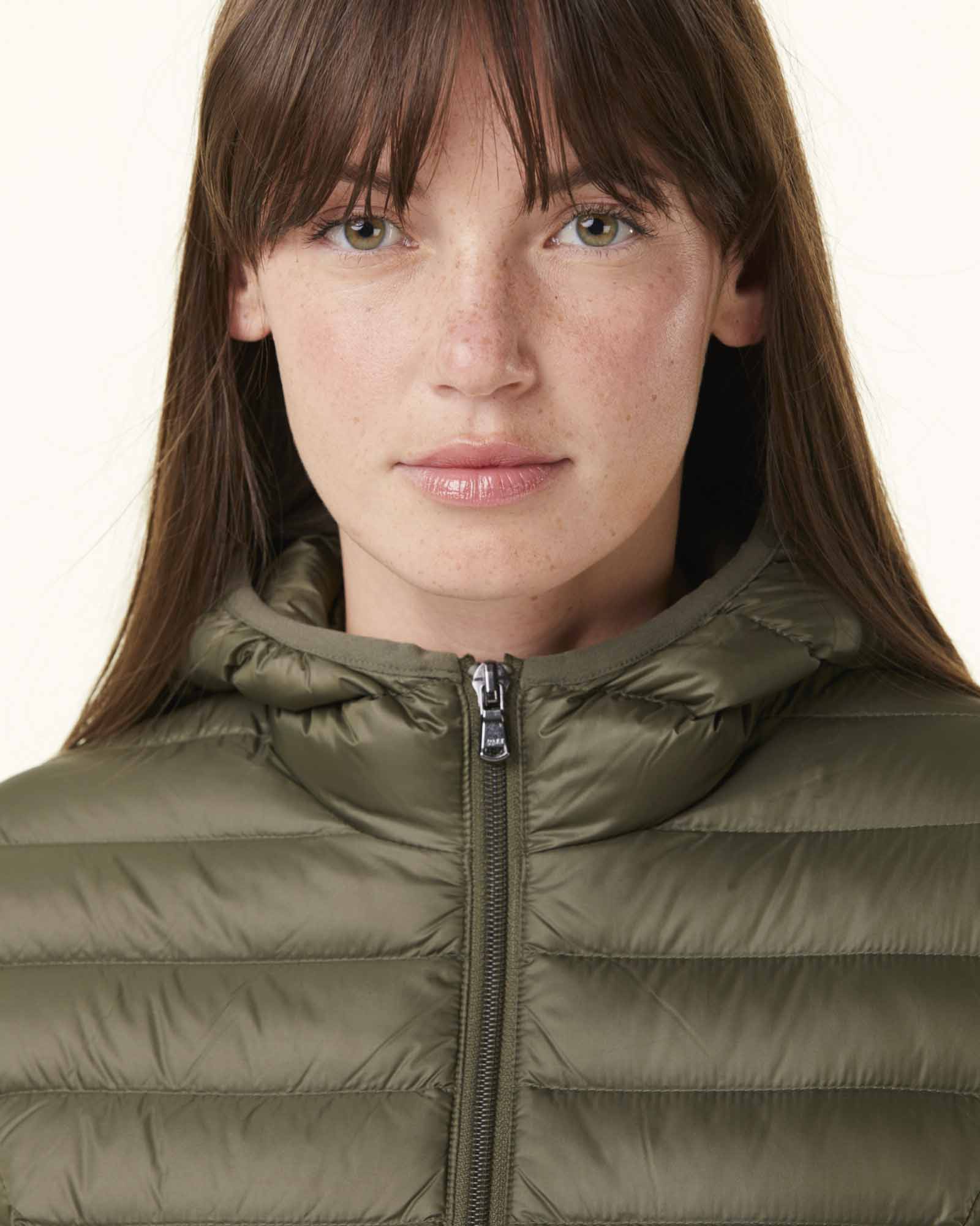 Lightweight hooded down jacket Aubergine Cloe
