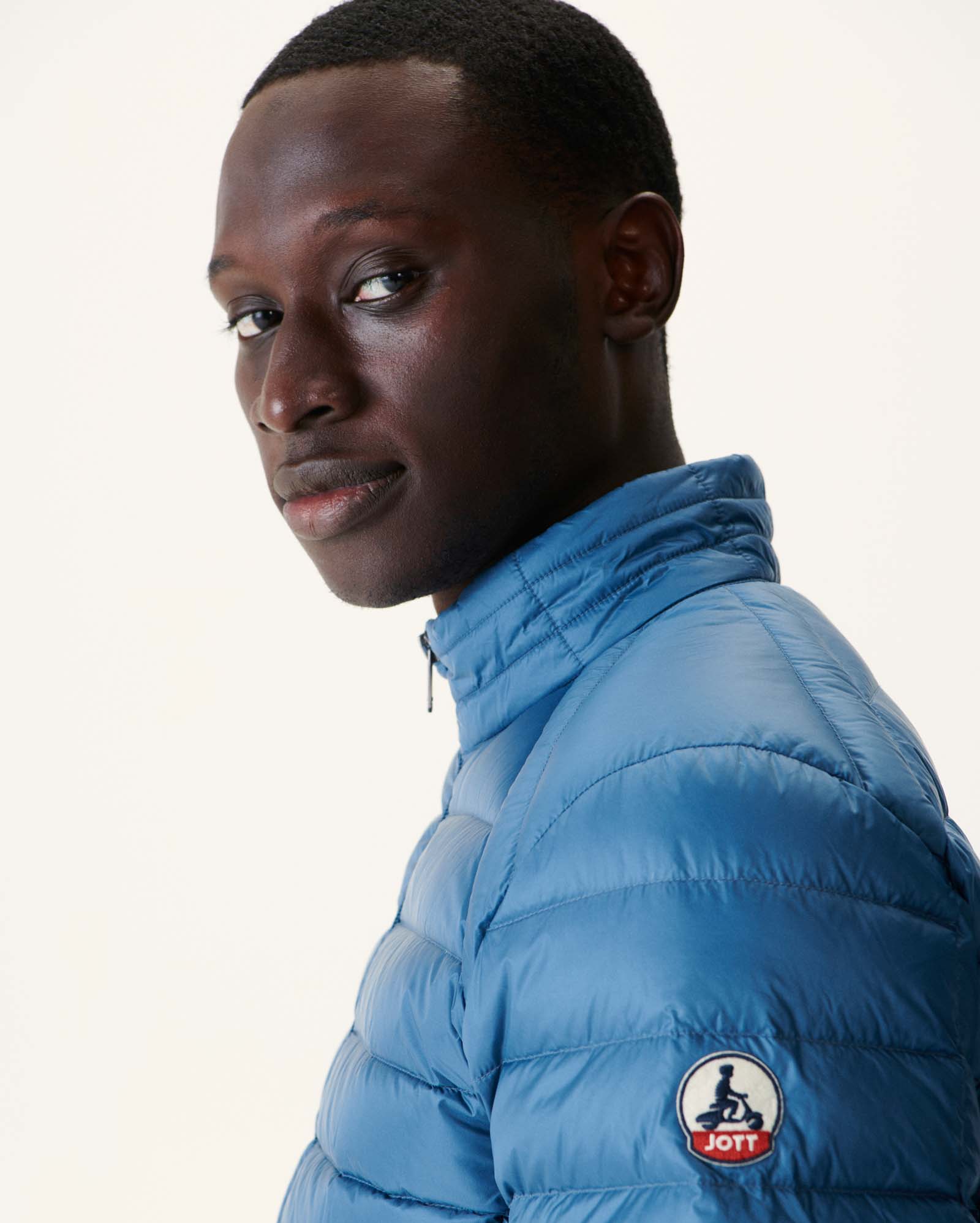 Light khaki matte lightweight padded jacket