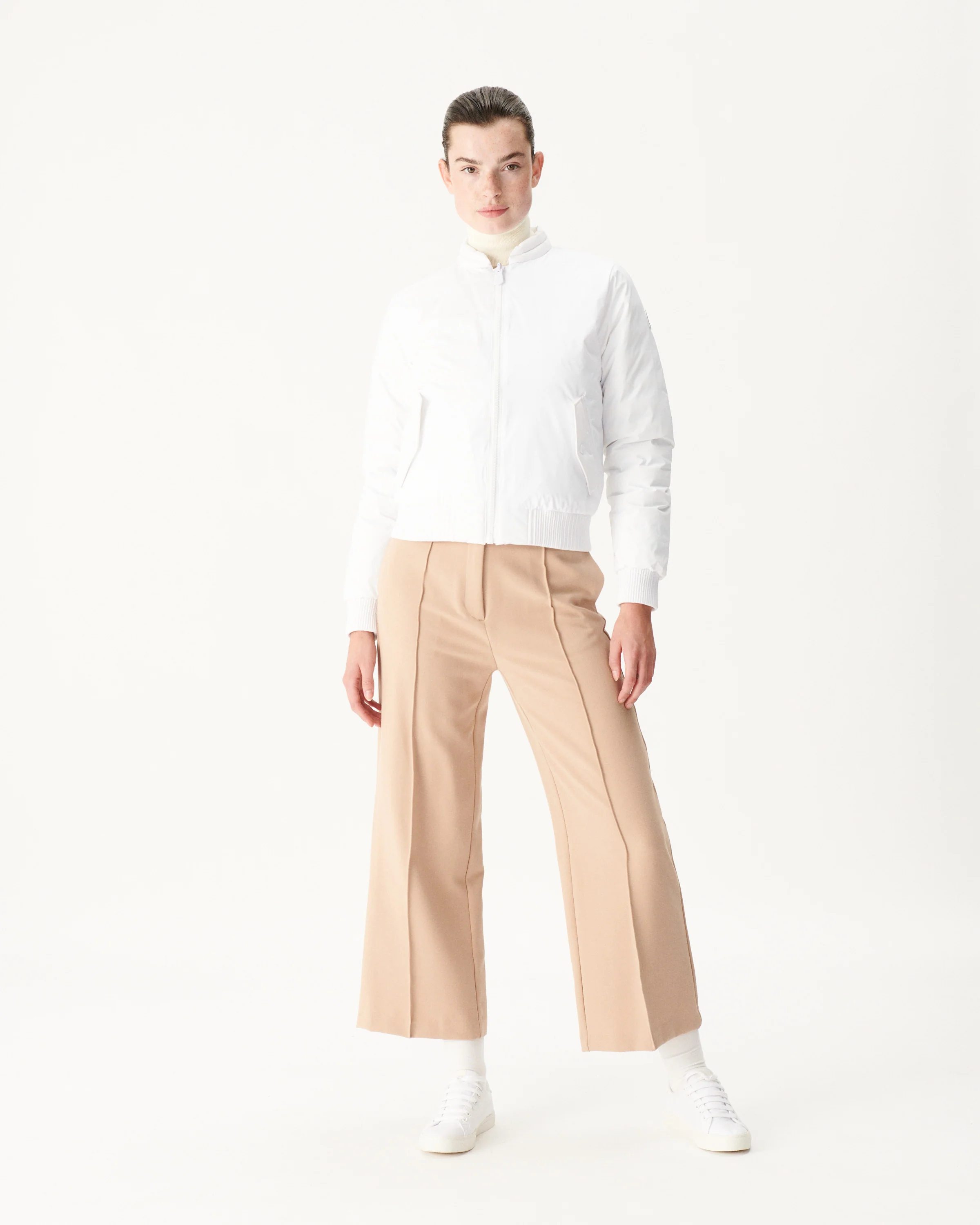 Reversible Black/Beige Hanoi Down Jacket