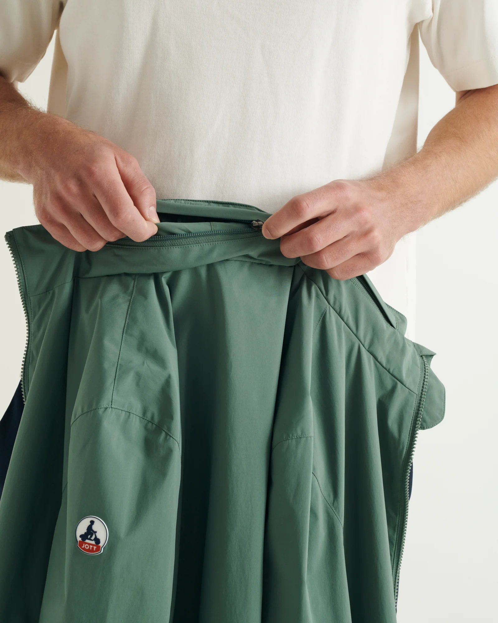 Origami Marine lightweight windbreaker jacket