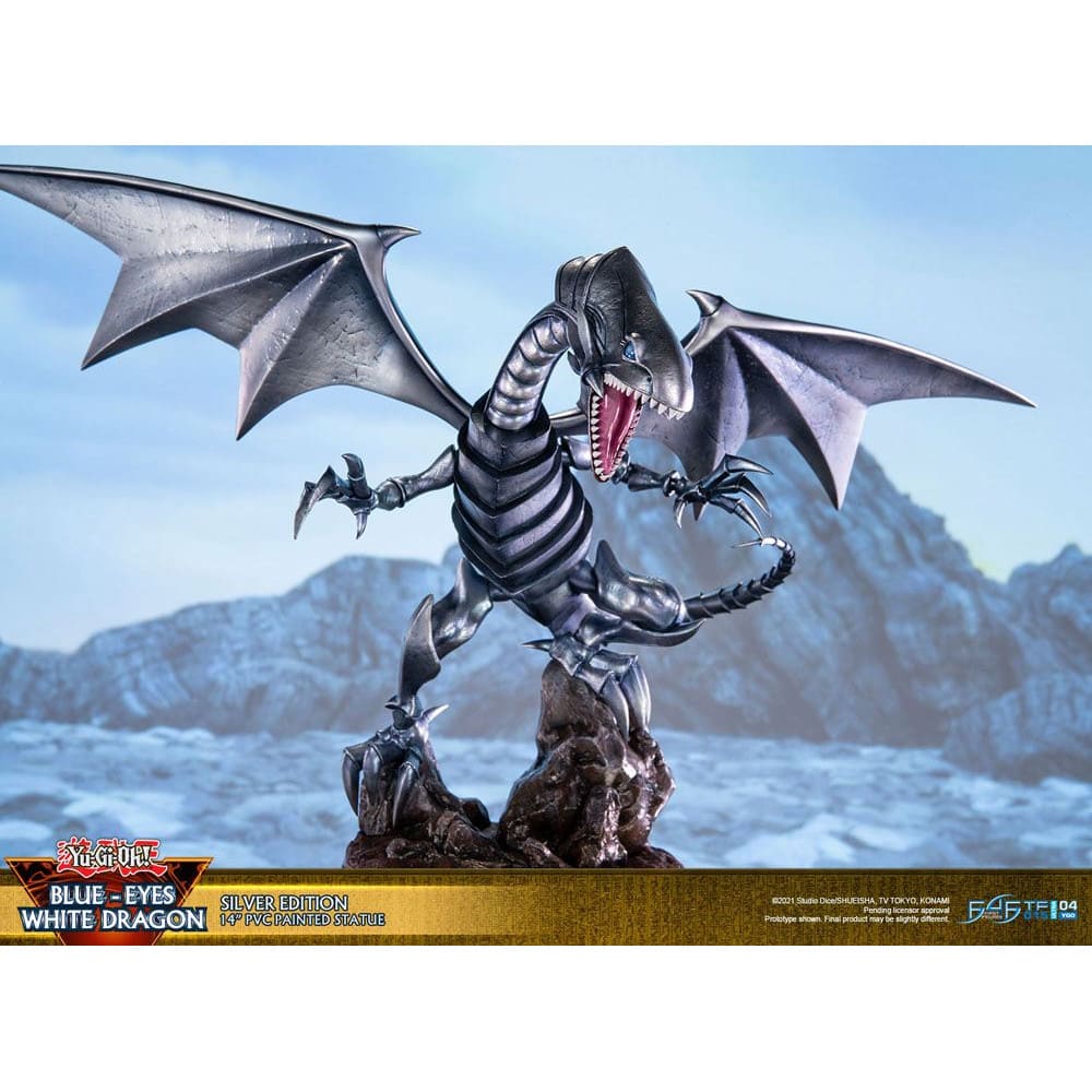 Yu-Gi-Oh! PVC Statue Blue-Eyes White Dragon Silver Edition 35cm