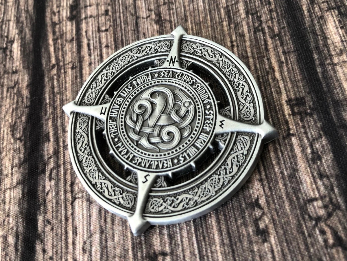 BEOWULF COMPASS ROSE